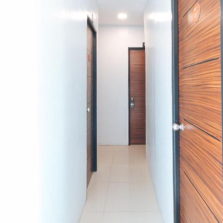 Reddoorz Near Quiapo Church Manila Exterior photo
